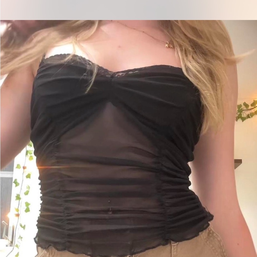 Forever 21 Black Ruched Fitted Camisole